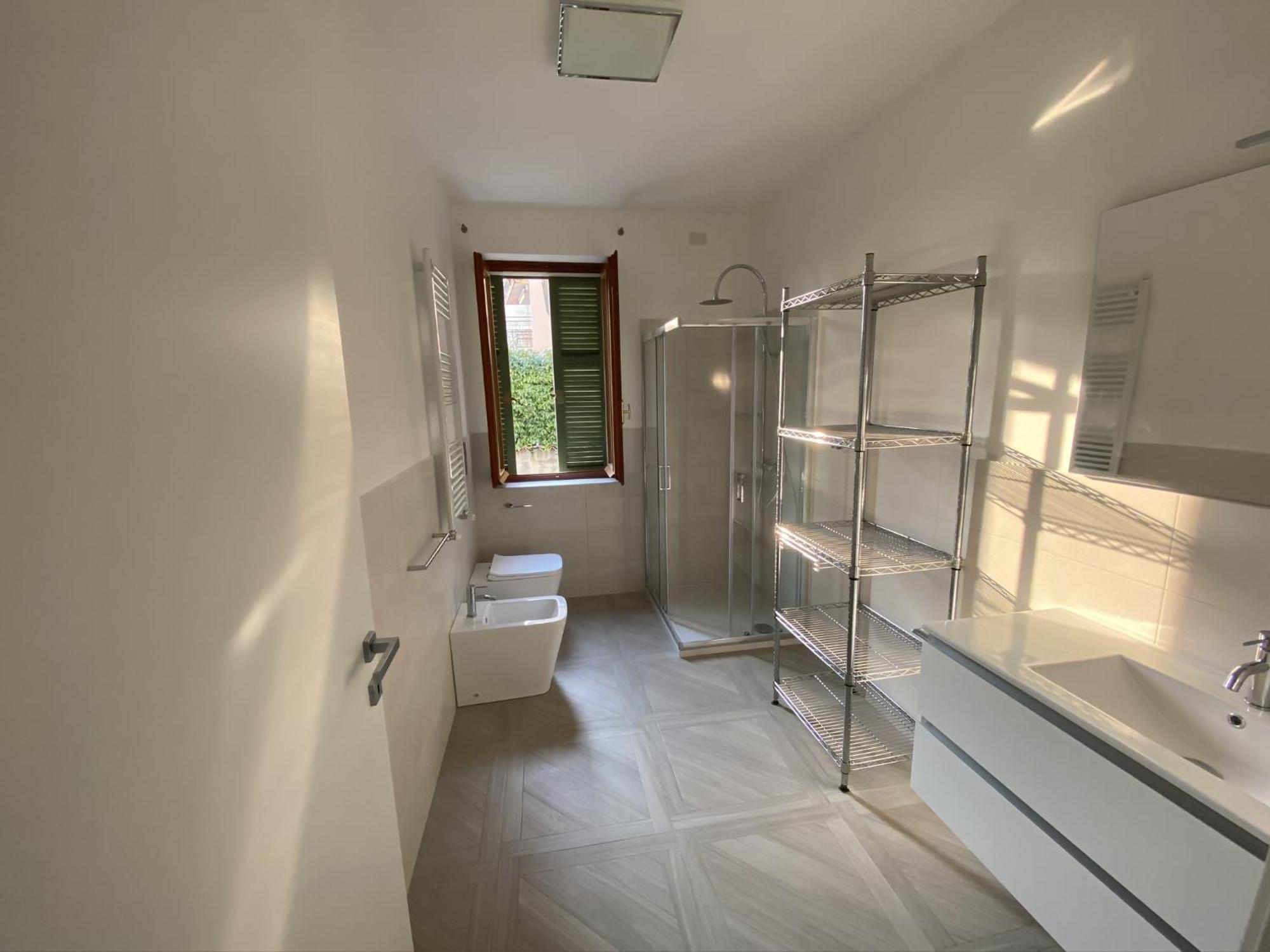 Villa Anastasye Your Lakefront Vacation Rental Predore Bagian luar foto
