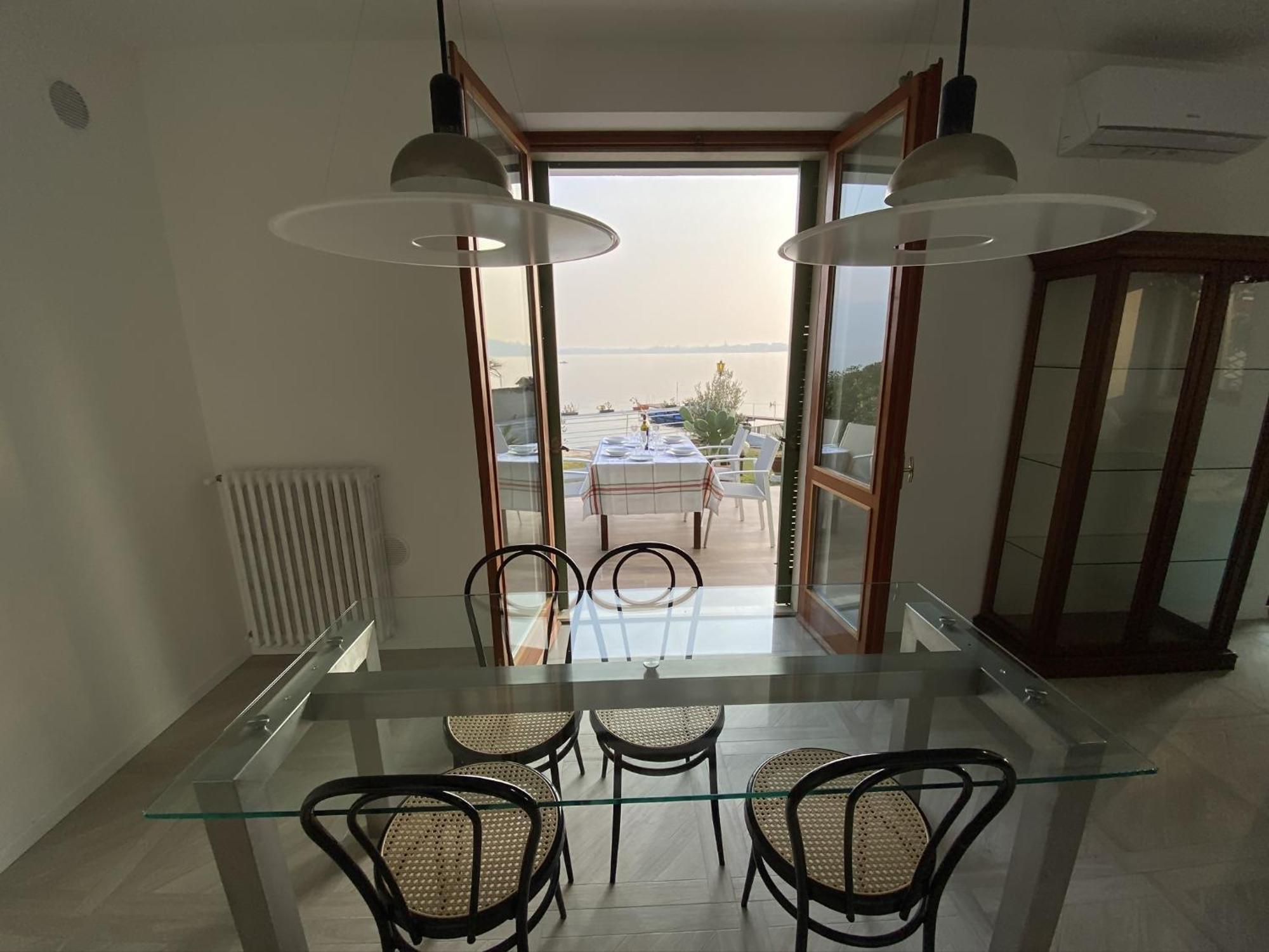 Villa Anastasye Your Lakefront Vacation Rental Predore Bagian luar foto