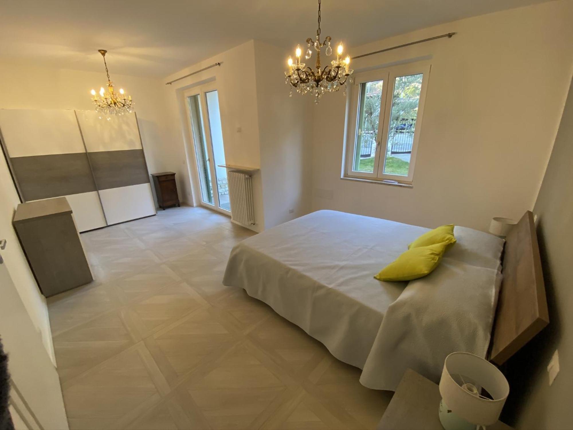 Villa Anastasye Your Lakefront Vacation Rental Predore Bagian luar foto