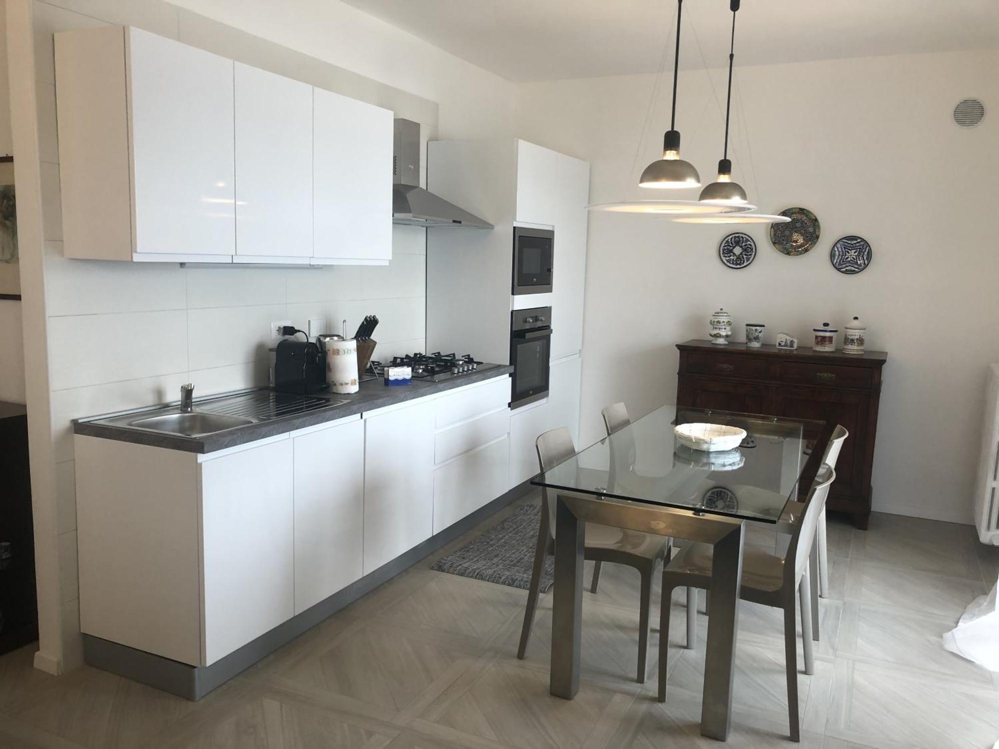Villa Anastasye Your Lakefront Vacation Rental Predore Bagian luar foto