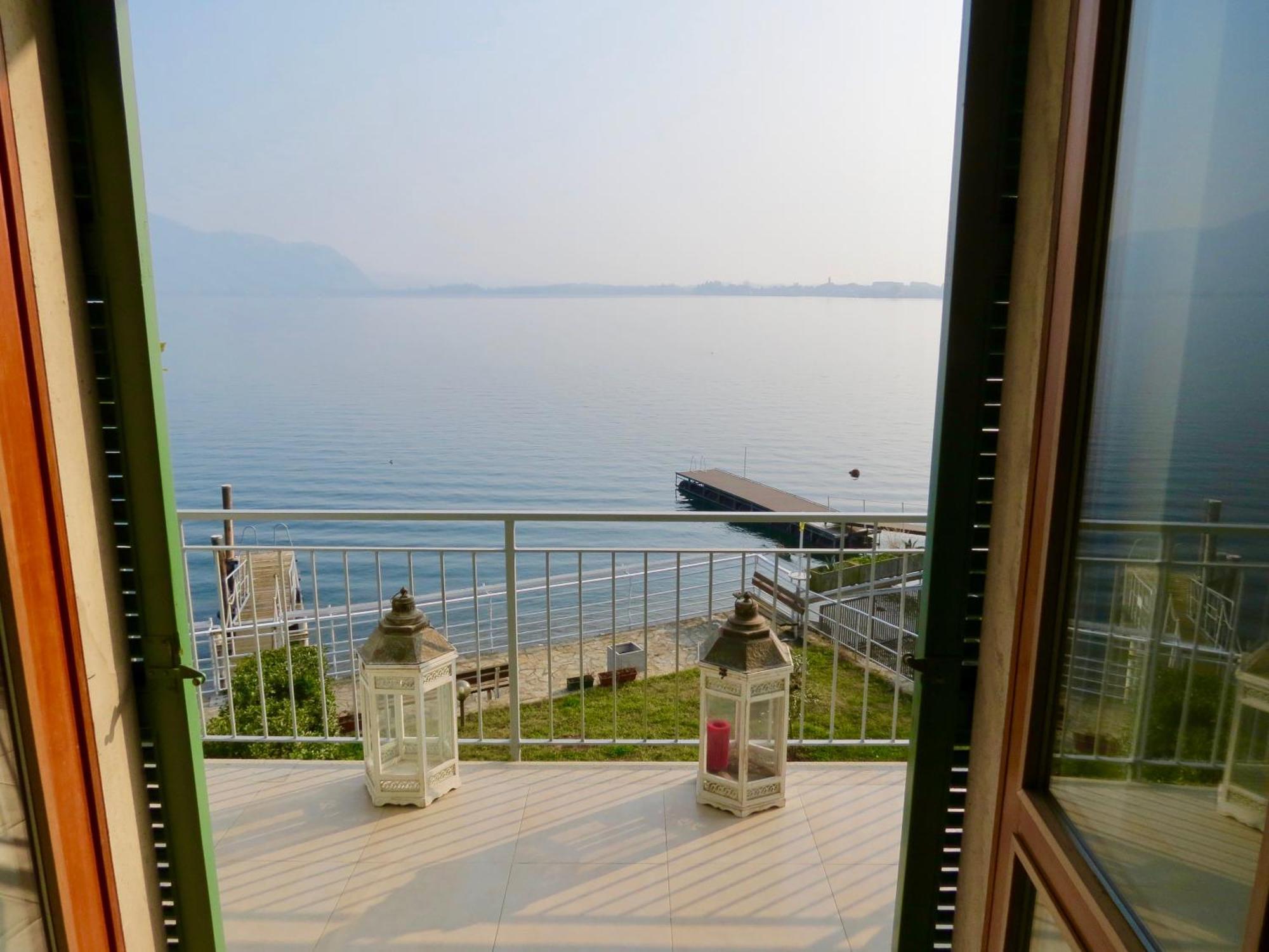 Villa Anastasye Your Lakefront Vacation Rental Predore Bagian luar foto