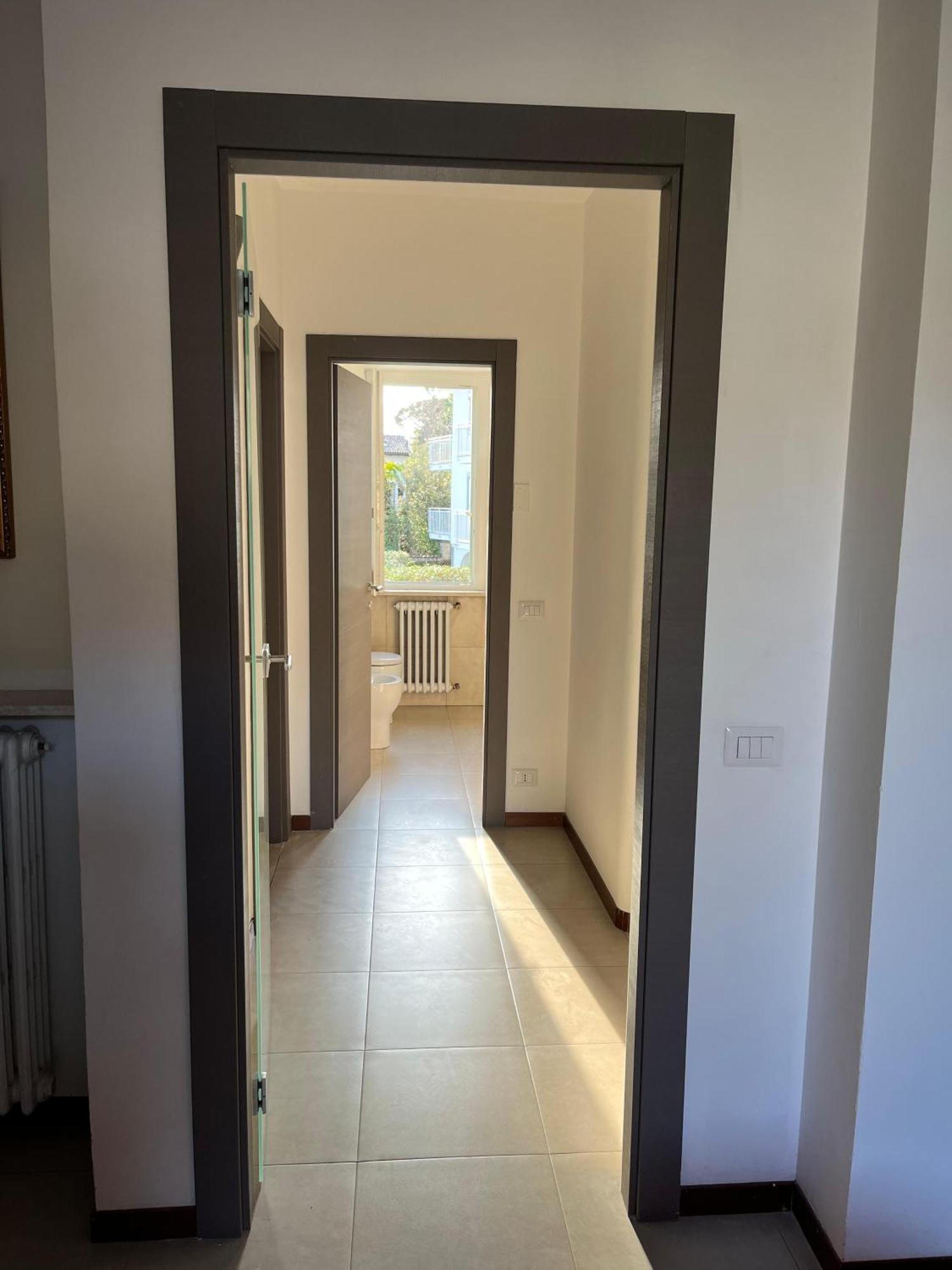Villa Anastasye Your Lakefront Vacation Rental Predore Ruang foto