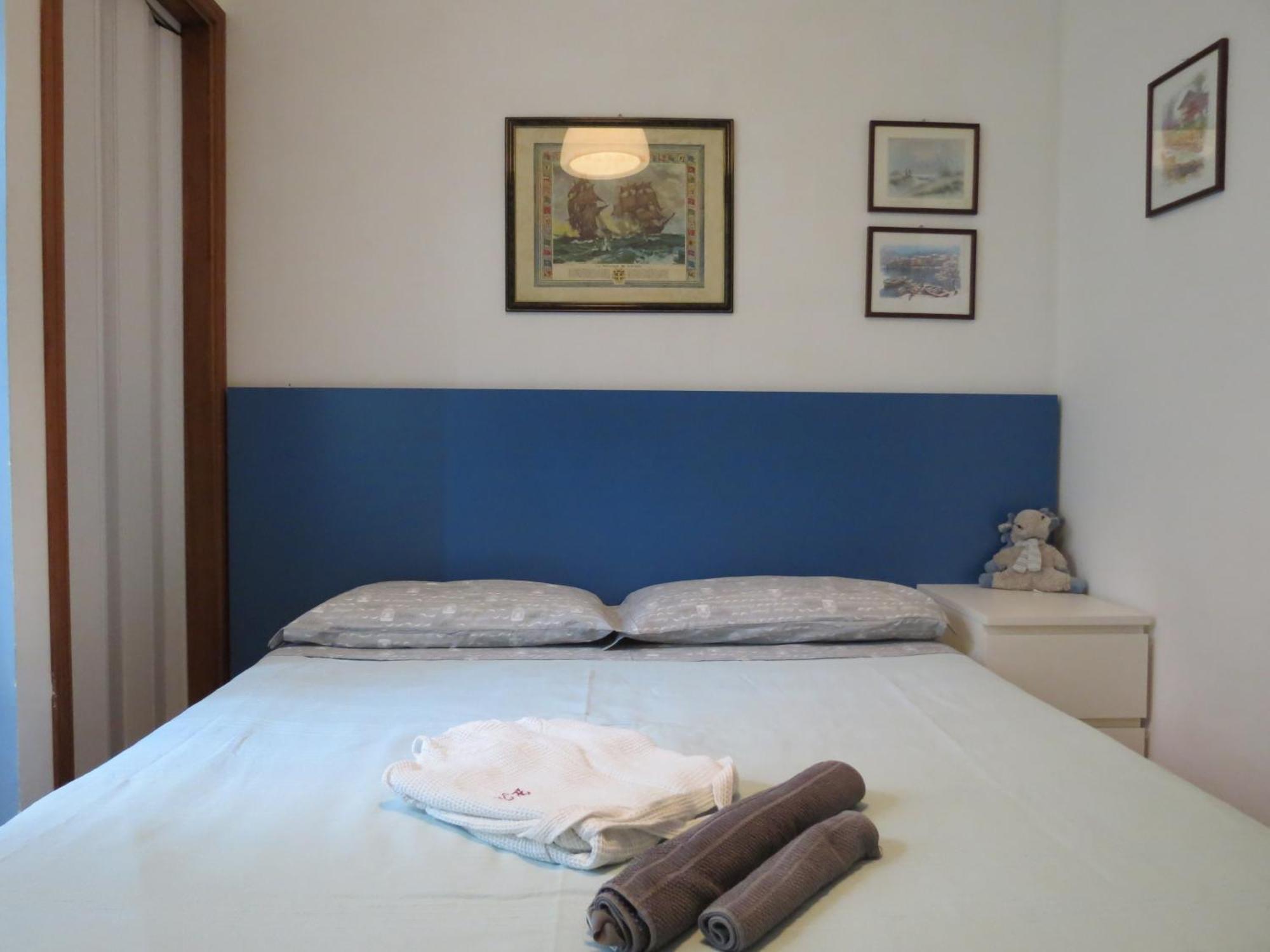 Villa Anastasye Your Lakefront Vacation Rental Predore Ruang foto